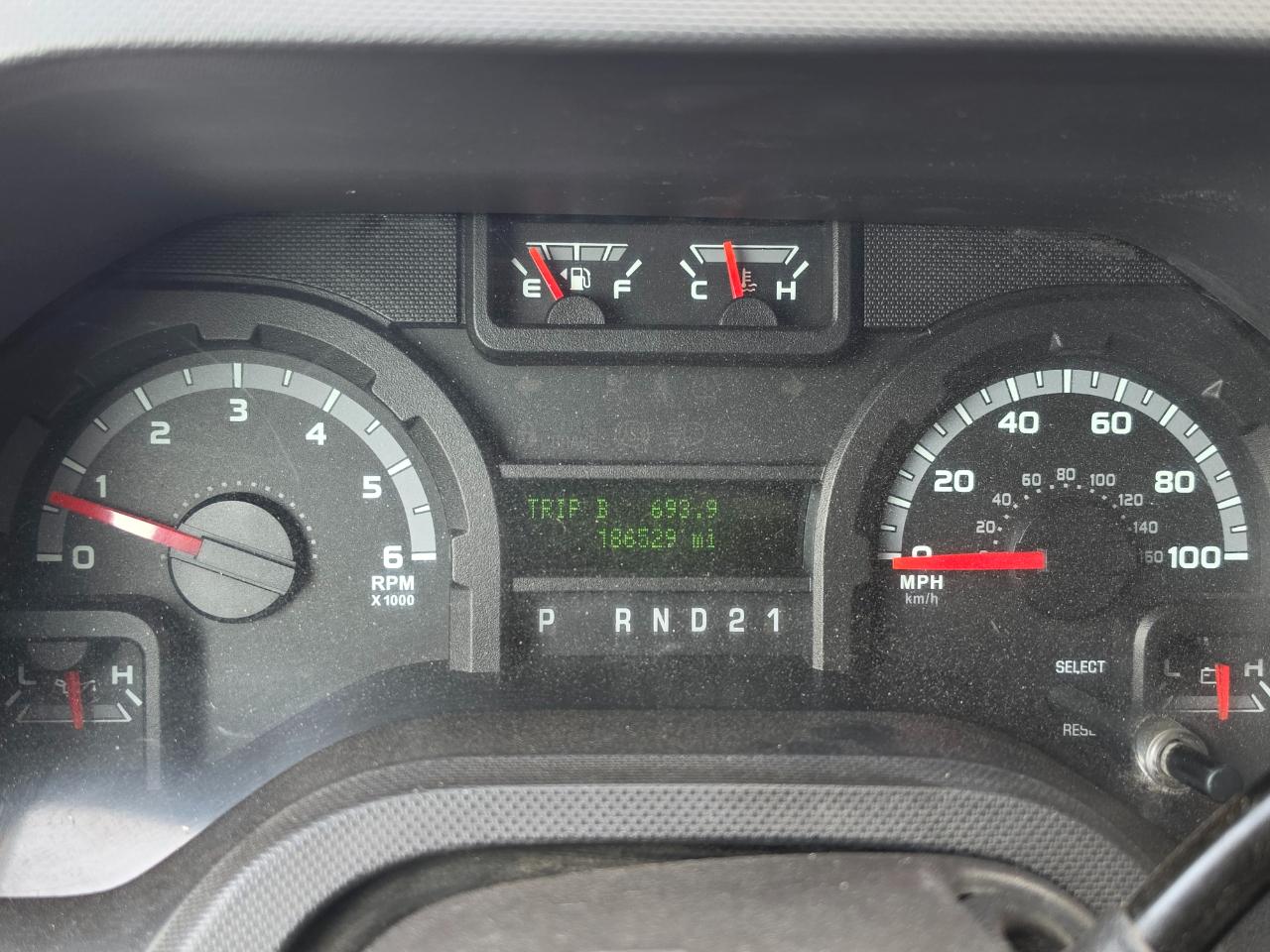 Ford Econoline Cargo Van E-350 Super Duty Recreational 2011