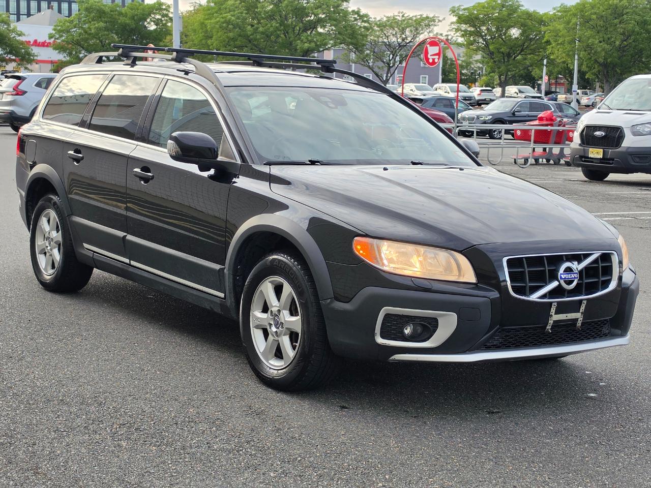 Volvo XC70 4dr Wgn 3.2L PZEV 2012