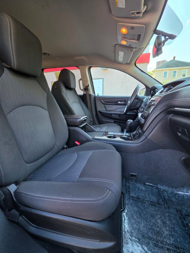 Chevrolet Traverse AWD 4dr LT w/1LT 2016