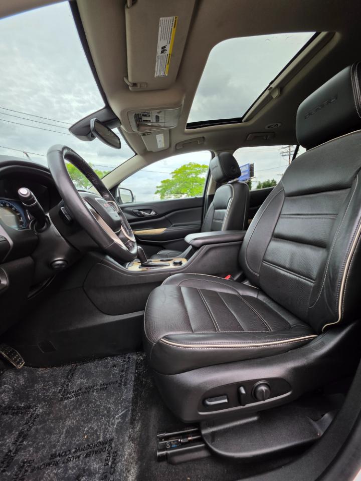 GMC Acadia AWD 4dr Denali 2017