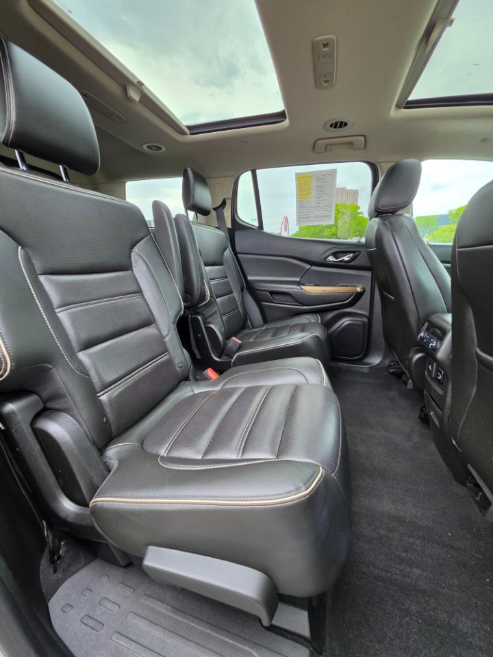 GMC Acadia AWD 4dr Denali 2017