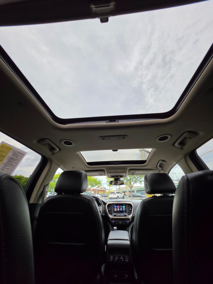 GMC Acadia AWD 4dr Denali 2017