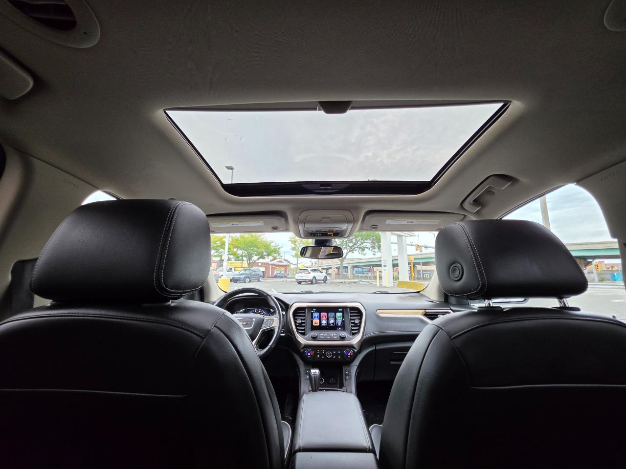 GMC Acadia AWD 4dr Denali 2017