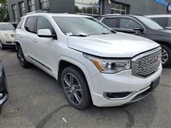2017 GMC Acadia 