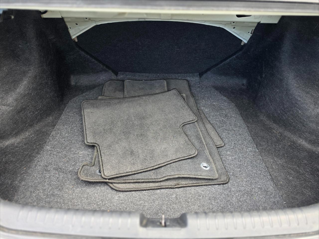 Honda Civic Sedan 4dr CVT LX 2014