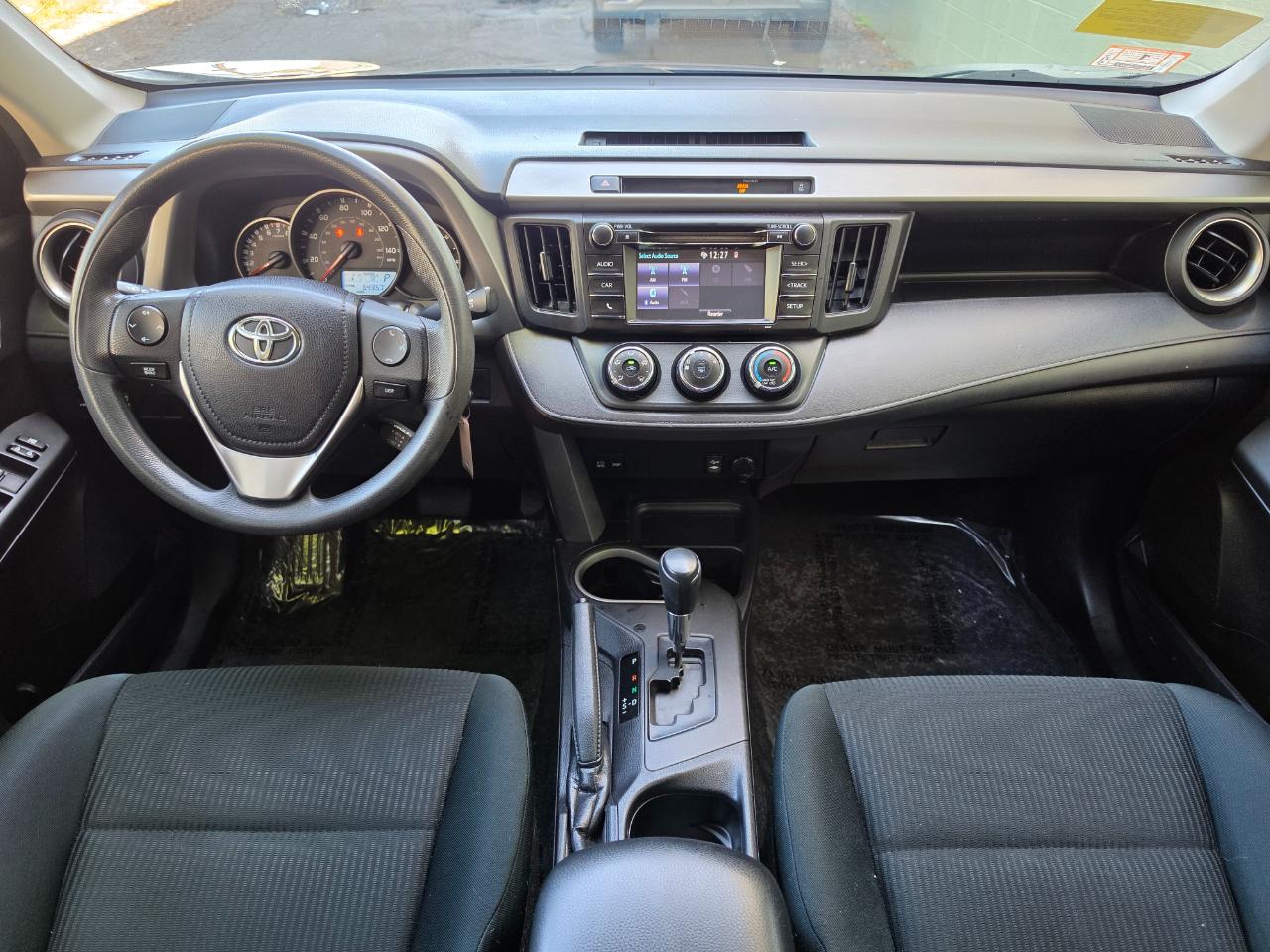 Toyota RAV4 AWD 4dr LE (Natl) 2016
