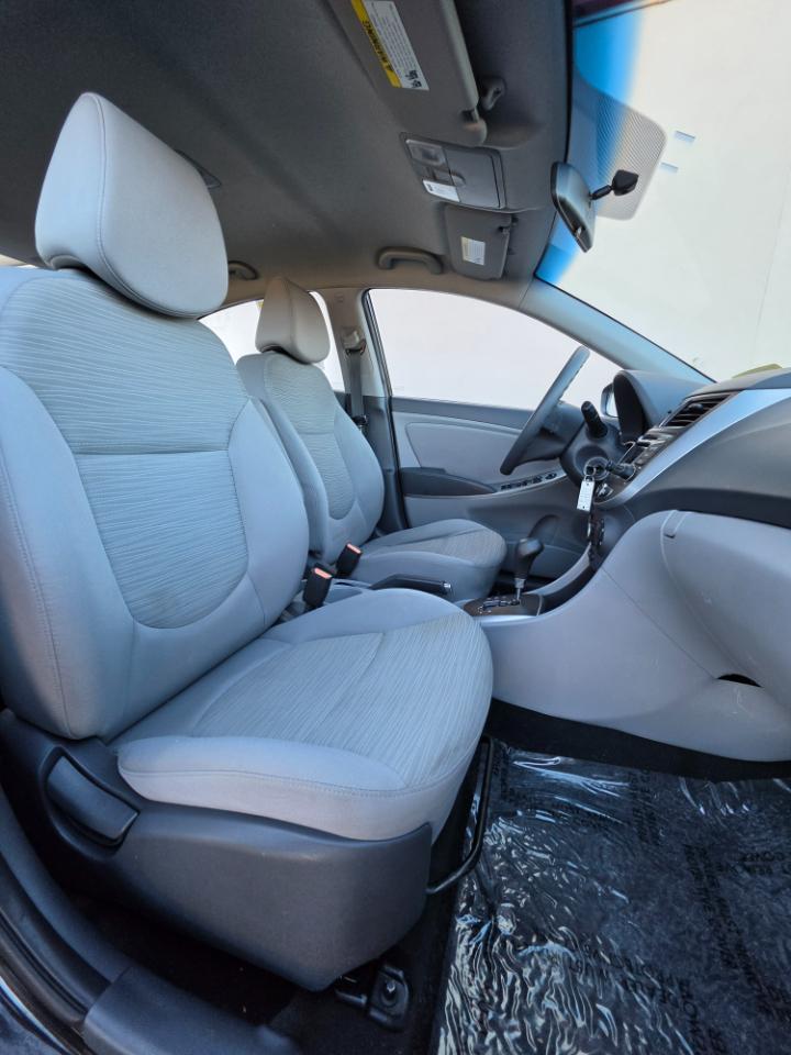 Hyundai Accent 4dr Sdn Auto SE 2016