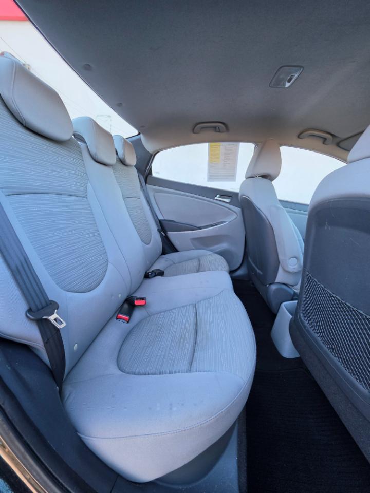 Hyundai Accent 4dr Sdn Auto SE 2016