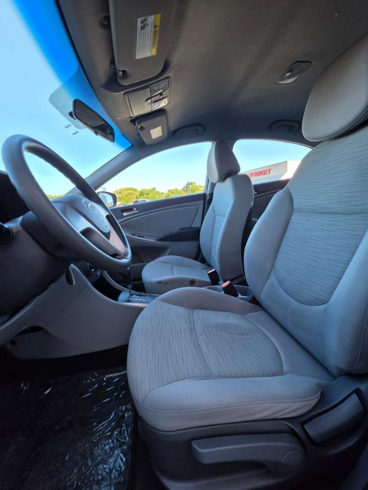 Hyundai Accent 4dr Sdn Auto SE 2016