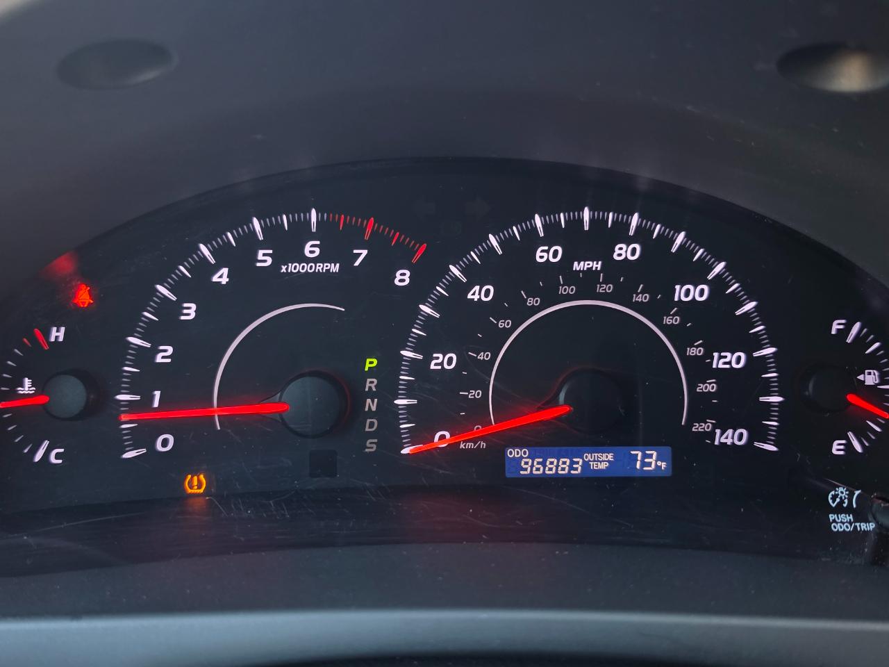 Toyota Camry 4dr Sdn I4 Man LE (Natl) 2011