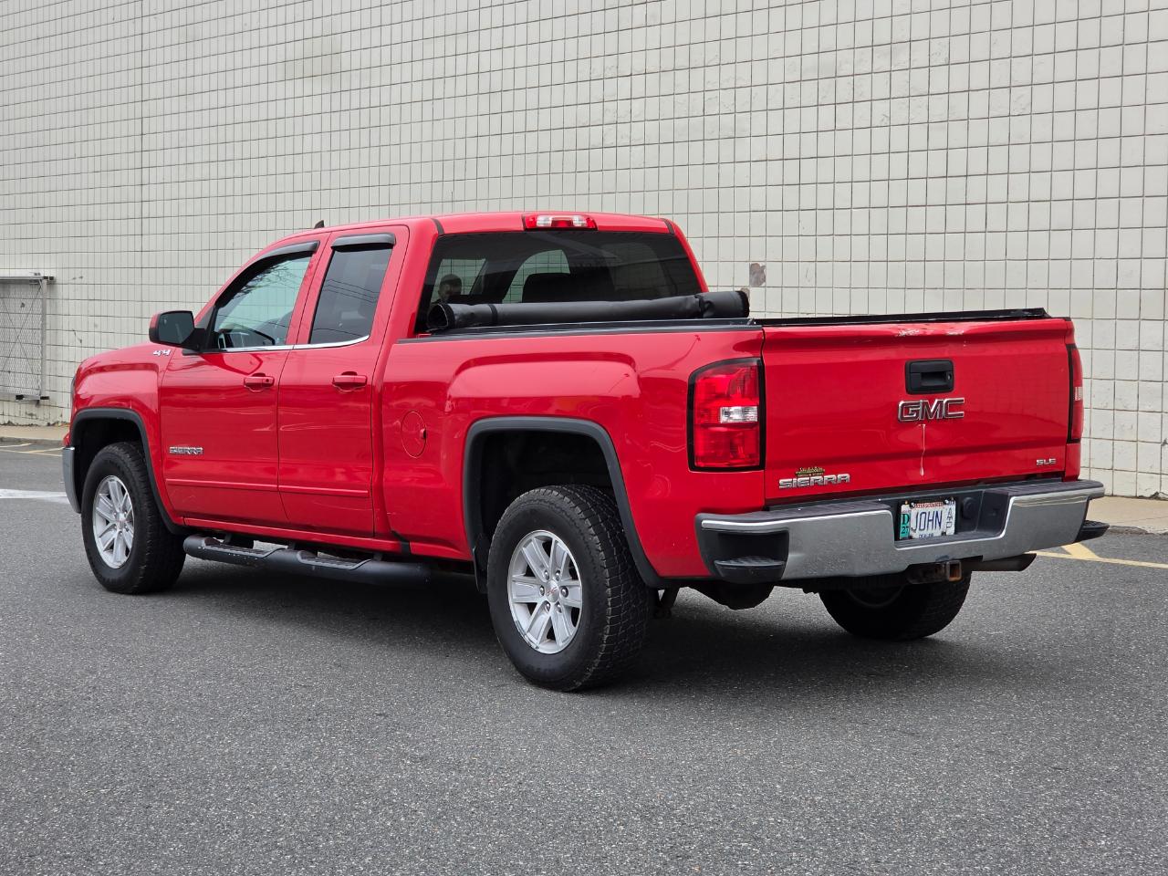 GMC Sierra photo 5