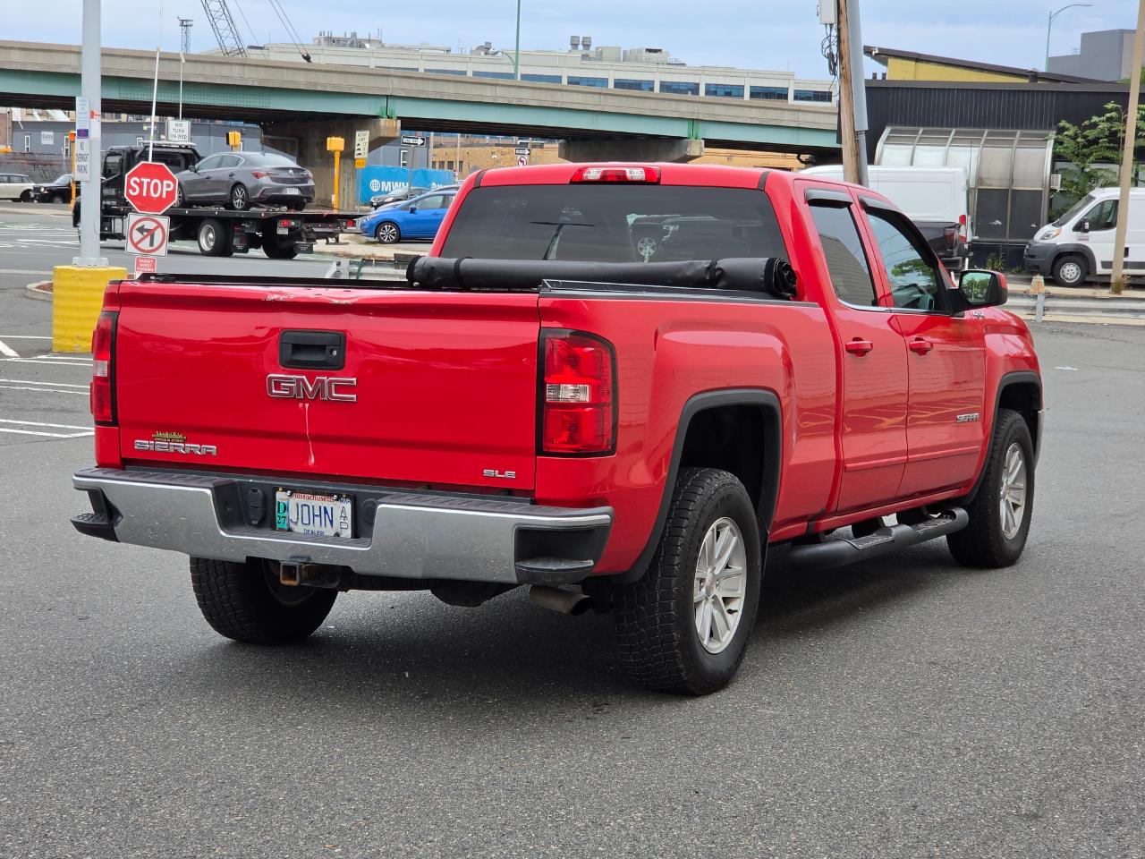 GMC Sierra photo 7