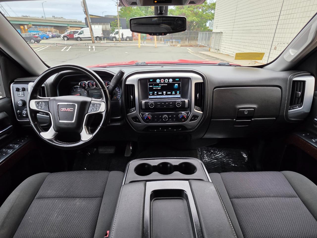 GMC Sierra photo 14