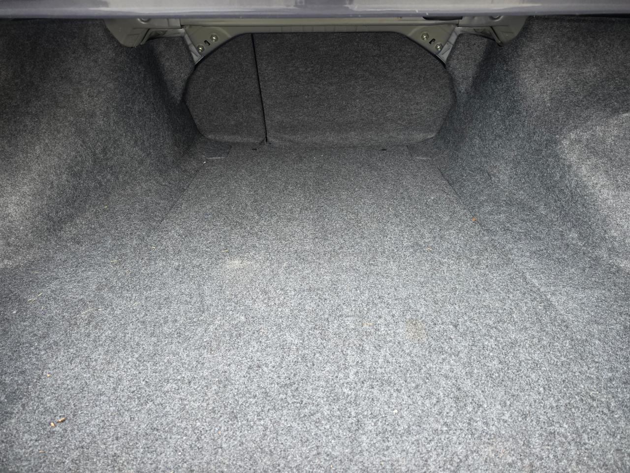 Honda Accord photo 8