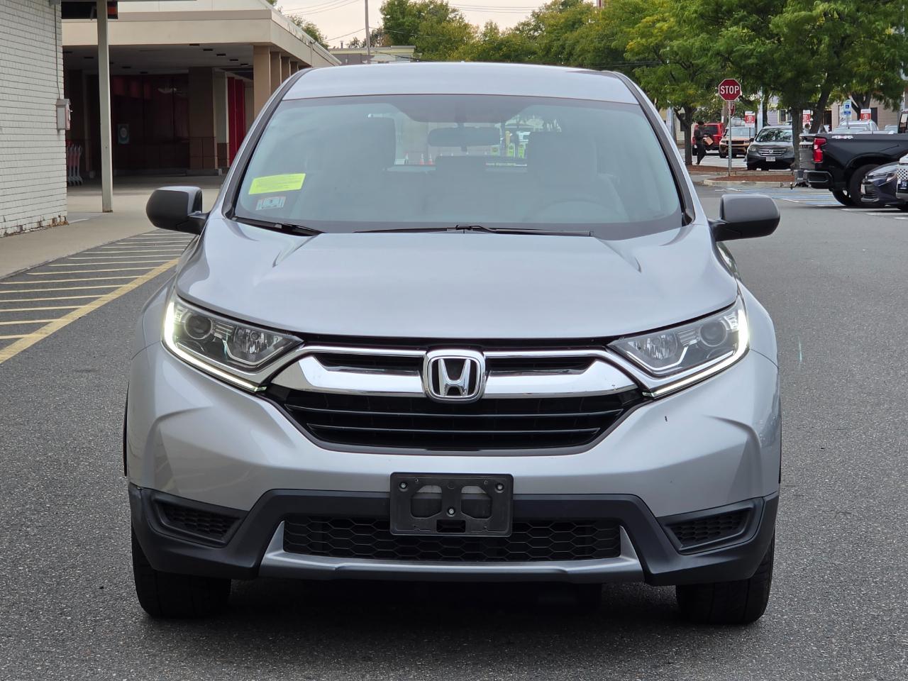 Honda CR-V photo 2