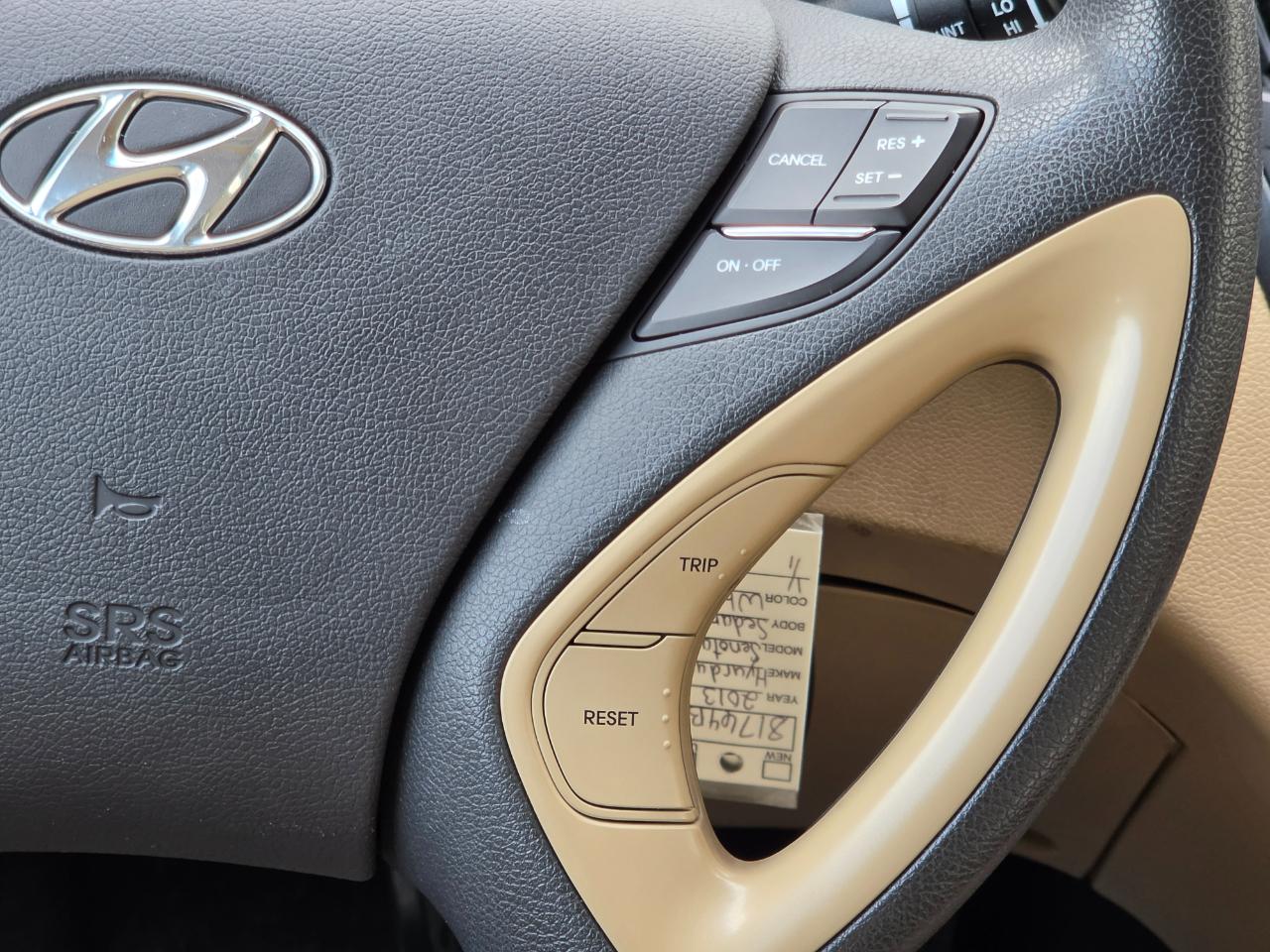 Hyundai Sonata photo 19