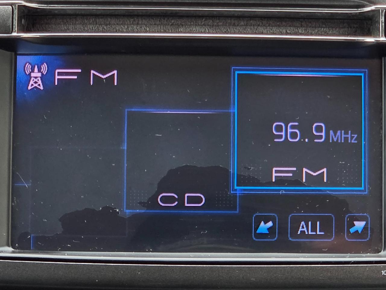 Toyota RAV4 AWD 4dr LE (Natl) 2013