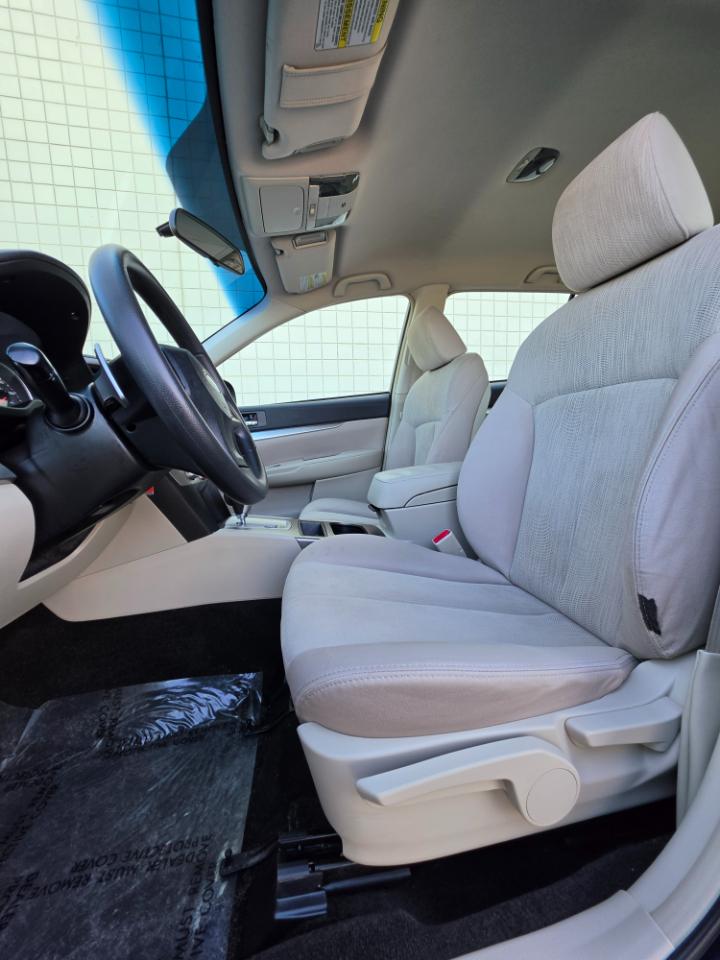 Subaru Outback 4dr Wgn H4 Auto 2.5i 2013