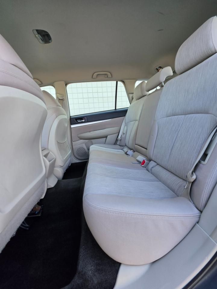 Subaru Outback 4dr Wgn H4 Auto 2.5i 2013