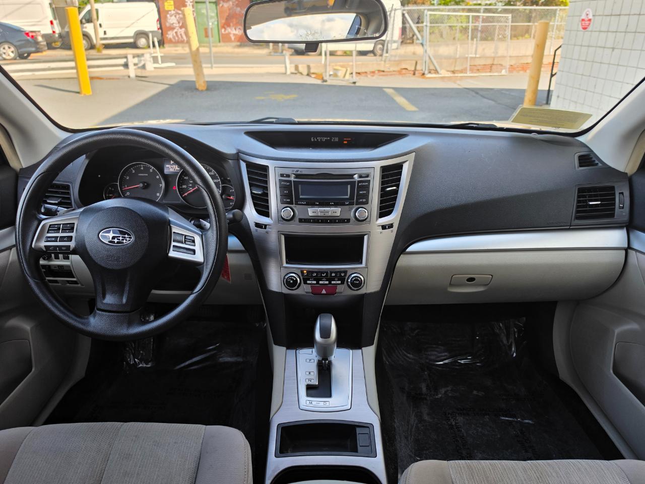Subaru Outback 4dr Wgn H4 Auto 2.5i 2013