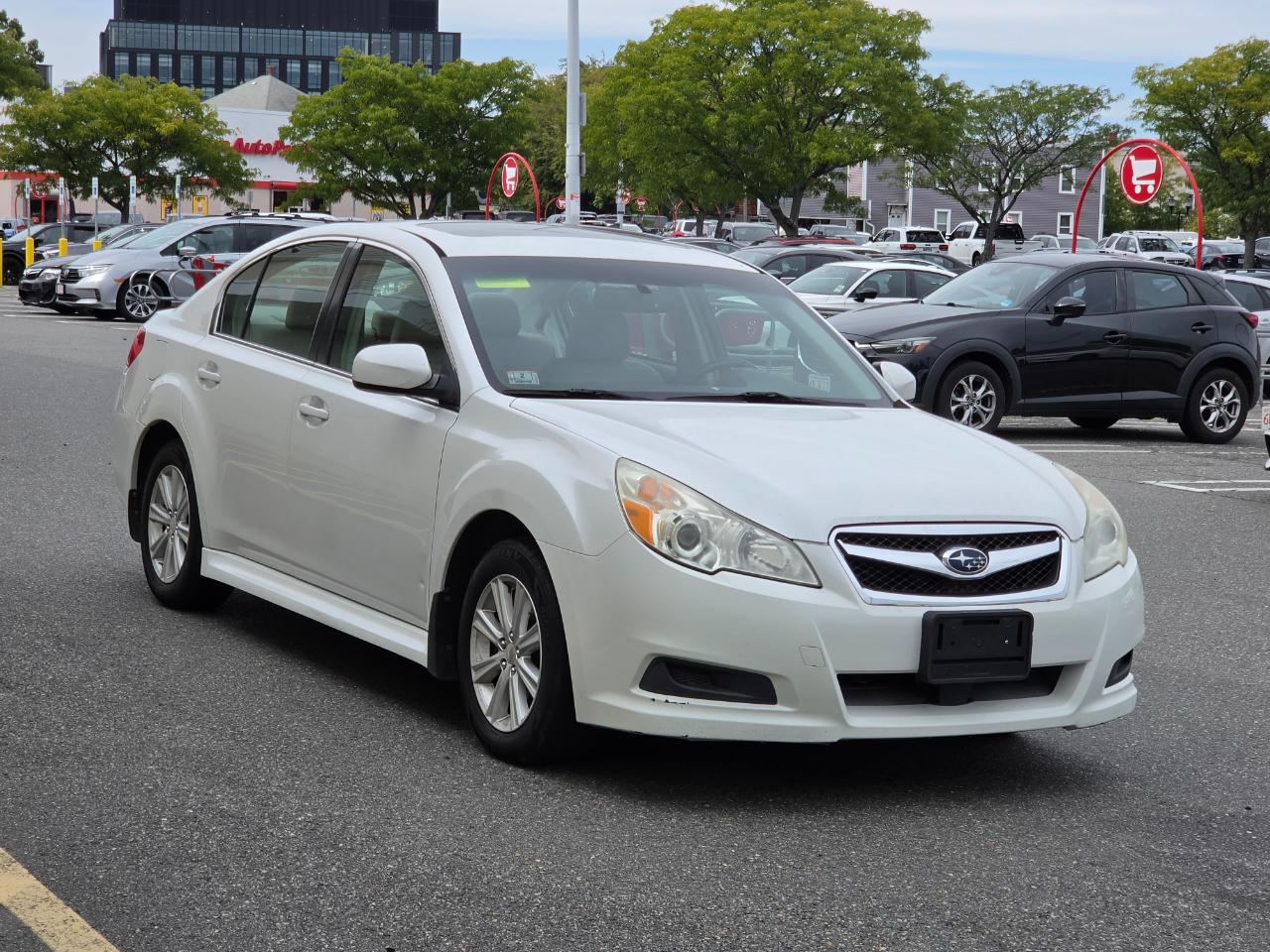 Subaru Legacy 4dr Sdn H4 Auto 2.5i Premium 2012