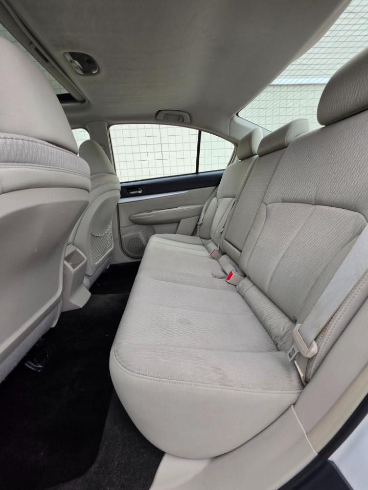 Subaru Legacy 4dr Sdn H4 Auto 2.5i Premium 2012