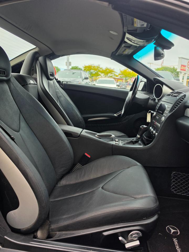 Mercedes-Benz SLK-Class 2dr Roadster 3.5L 2007
