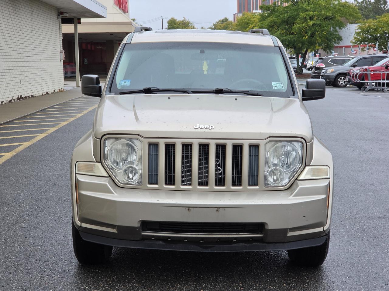 Jeep Liberty 4WD 4dr Sport 2010