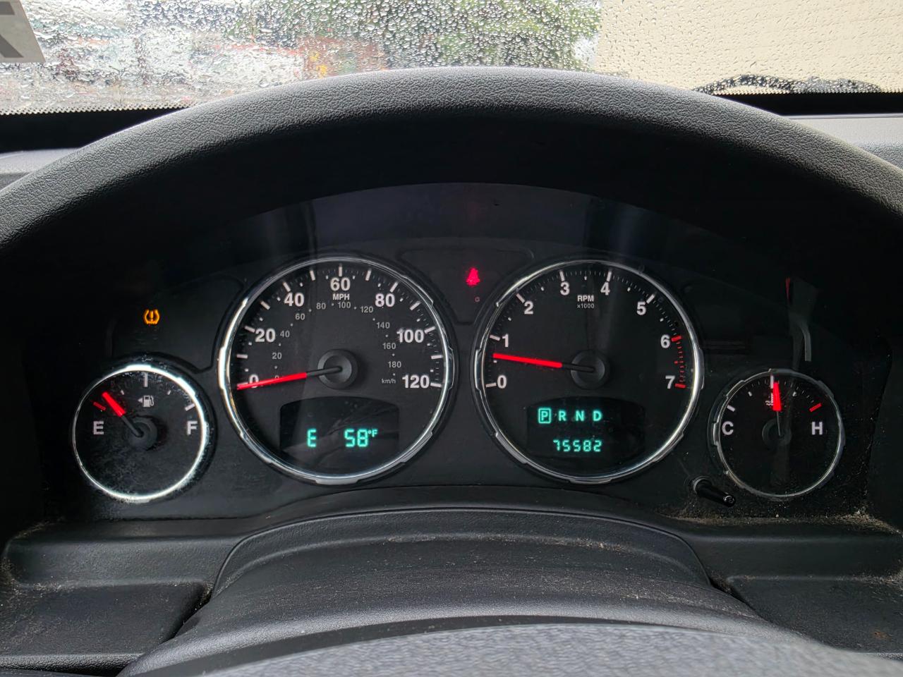 Jeep Liberty 4WD 4dr Sport 2010