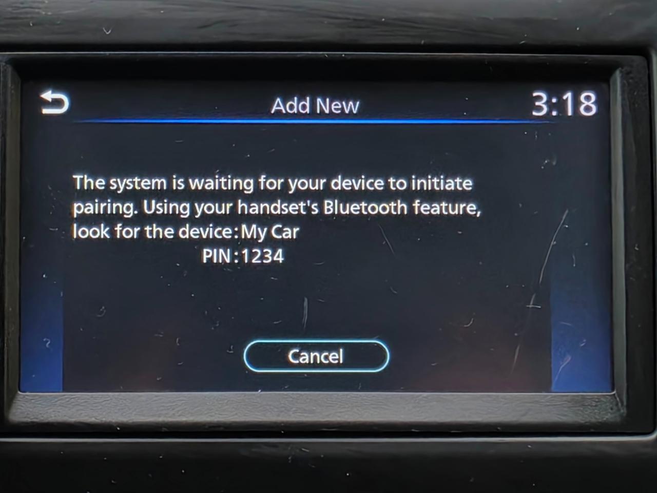 Nissan Versa Sedan SV CVT 2019