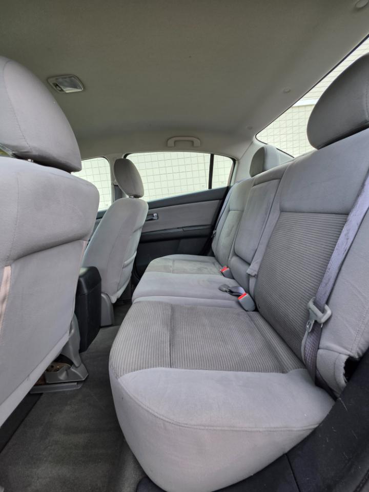 Nissan Sentra  2012