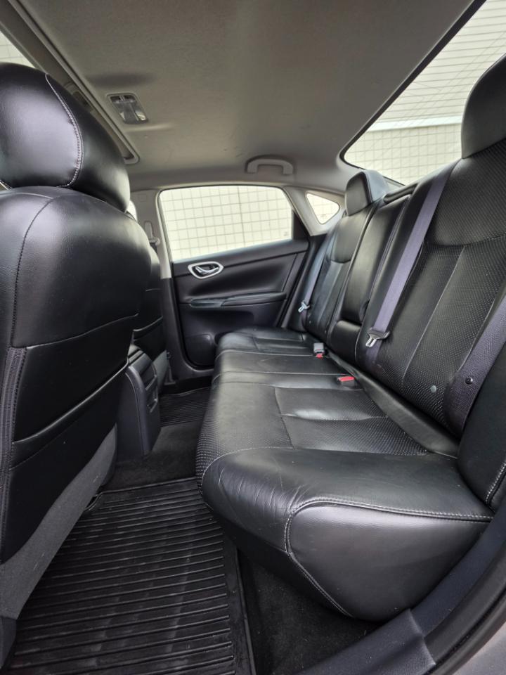 Nissan Sentra 4dr Sdn I4 CVT SR 2015