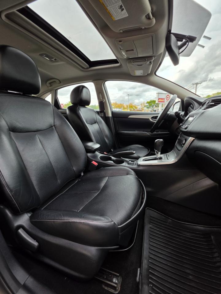 Nissan Sentra 4dr Sdn I4 CVT SR 2015