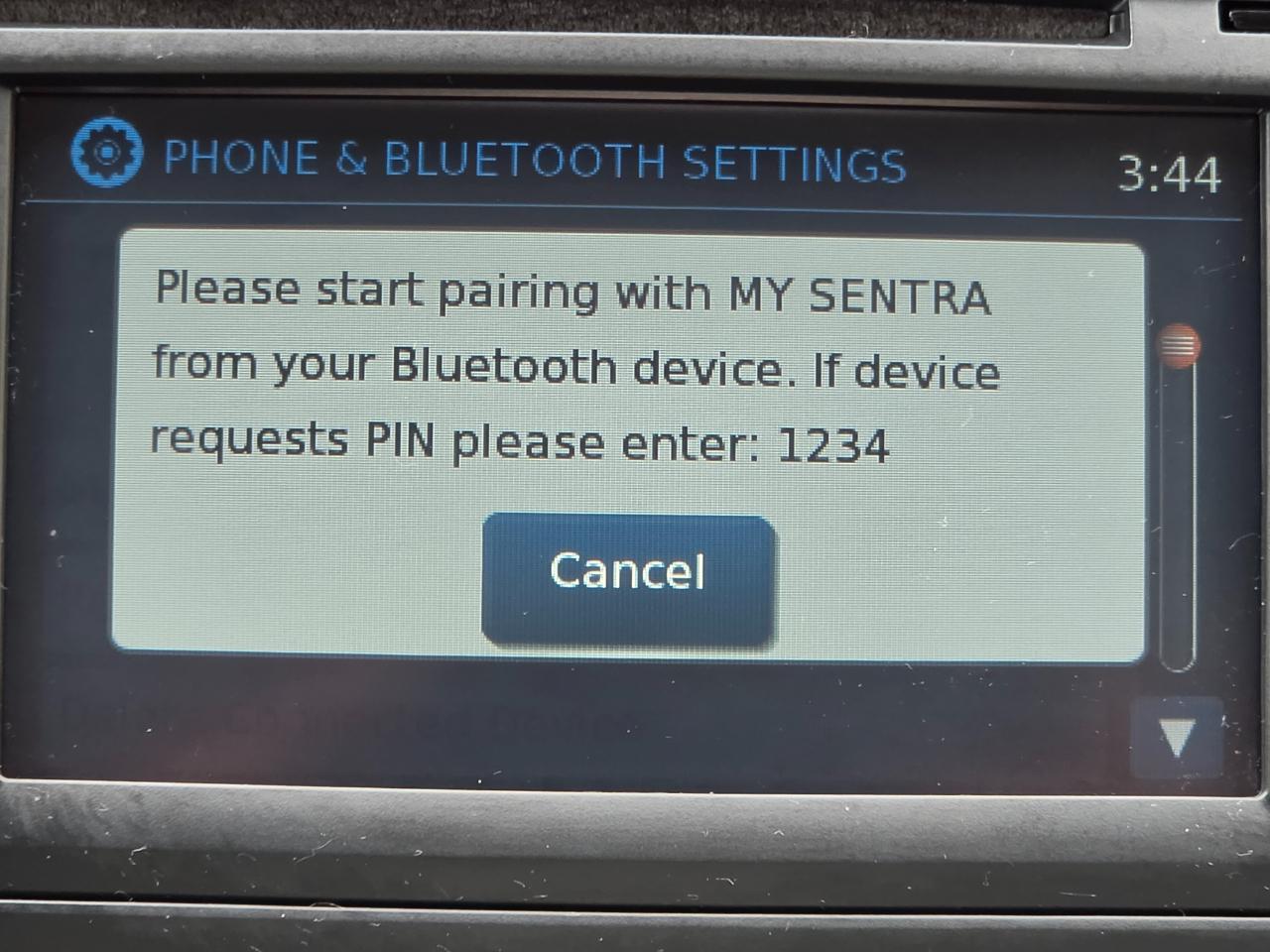 Nissan Sentra 4dr Sdn I4 CVT SR 2015