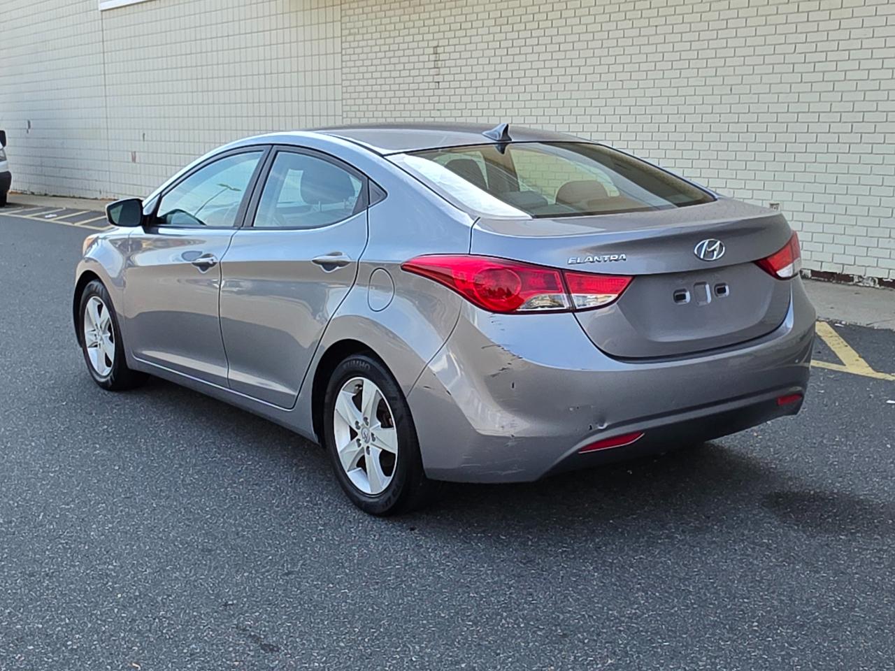 Hyundai Elantra 4dr Sdn Auto GLS PZEV (Ulsan Plant) *Ltd Avail* 2013
