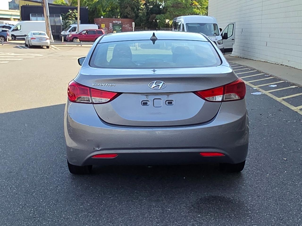 Hyundai Elantra 4dr Sdn Auto GLS PZEV (Ulsan Plant) *Ltd Avail* 2013