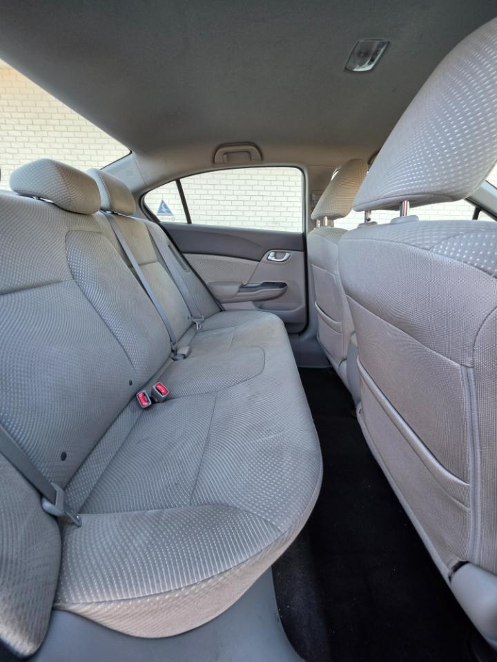 Honda Civic Hybrid 4dr Sdn L4 CVT 2012