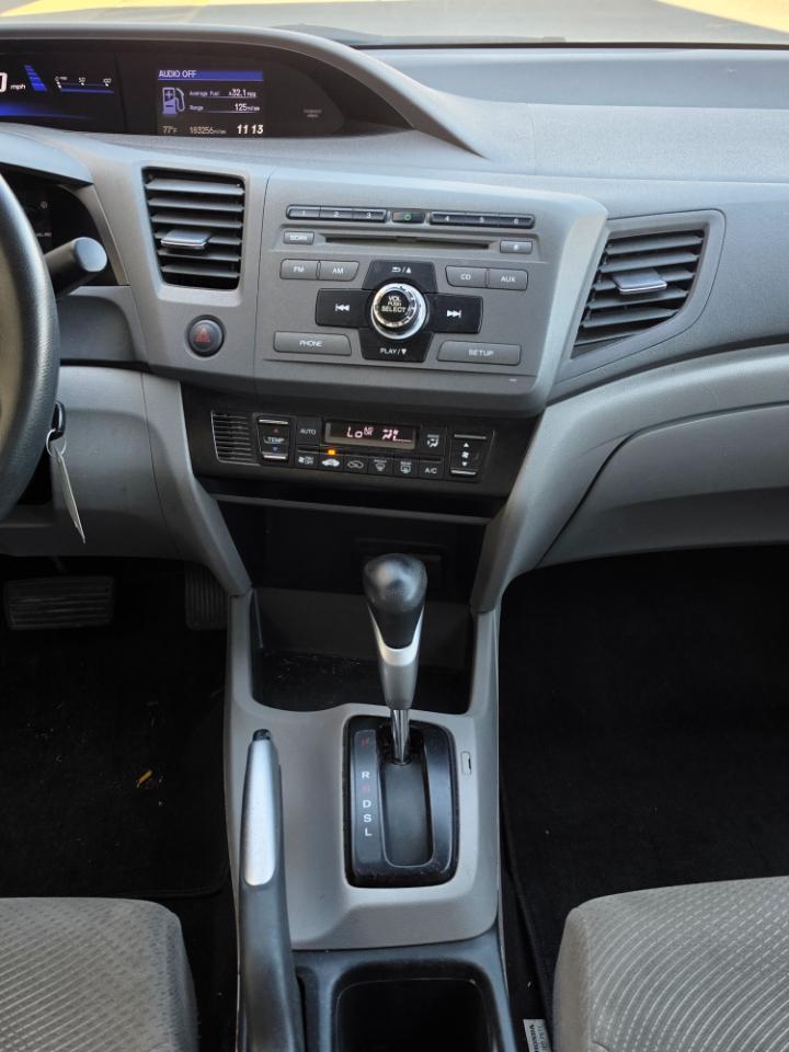 Honda Civic Hybrid 4dr Sdn L4 CVT 2012
