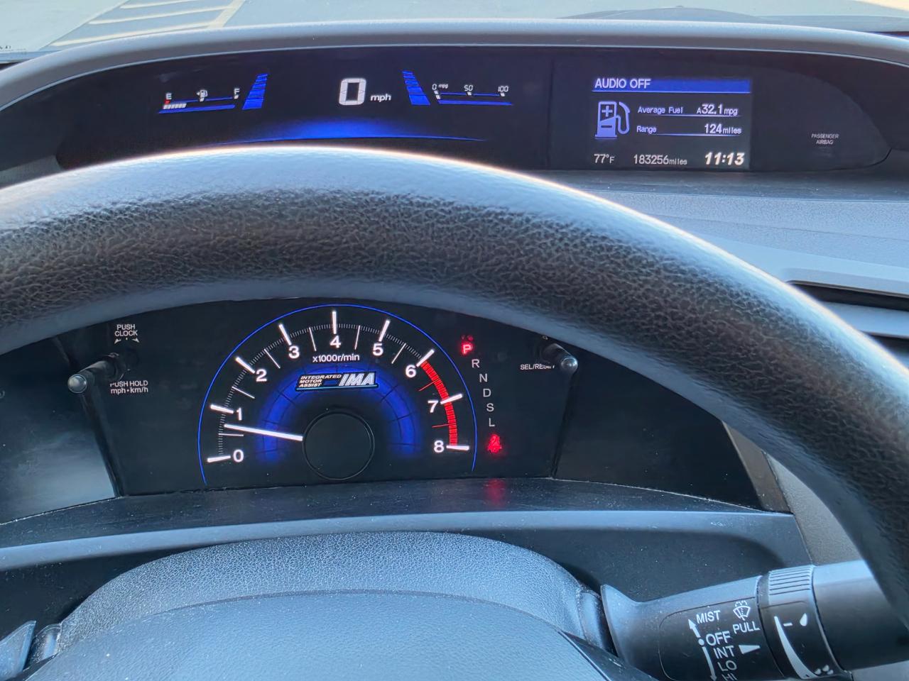 Honda Civic Hybrid 4dr Sdn L4 CVT 2012