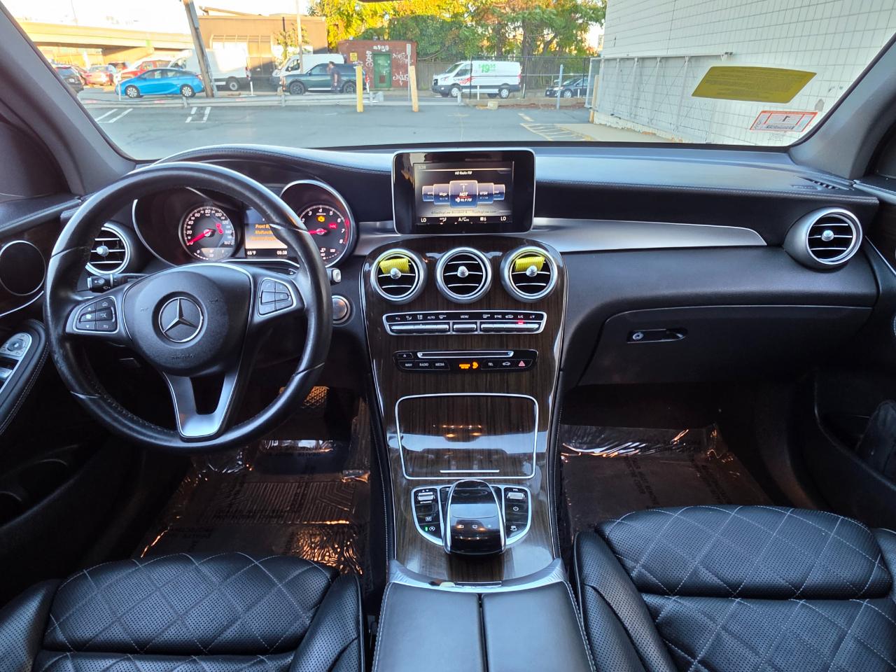 Mercedes-Benz GLC 4MATIC 4dr GLC 300 2016