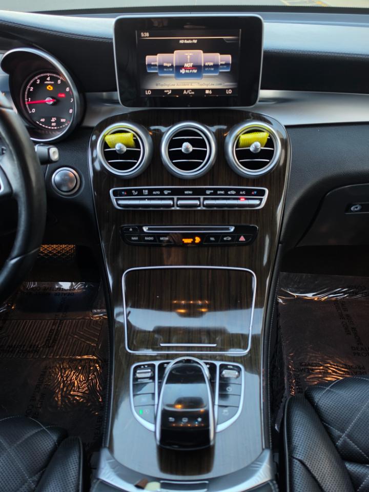 Mercedes-Benz GLC 4MATIC 4dr GLC 300 2016