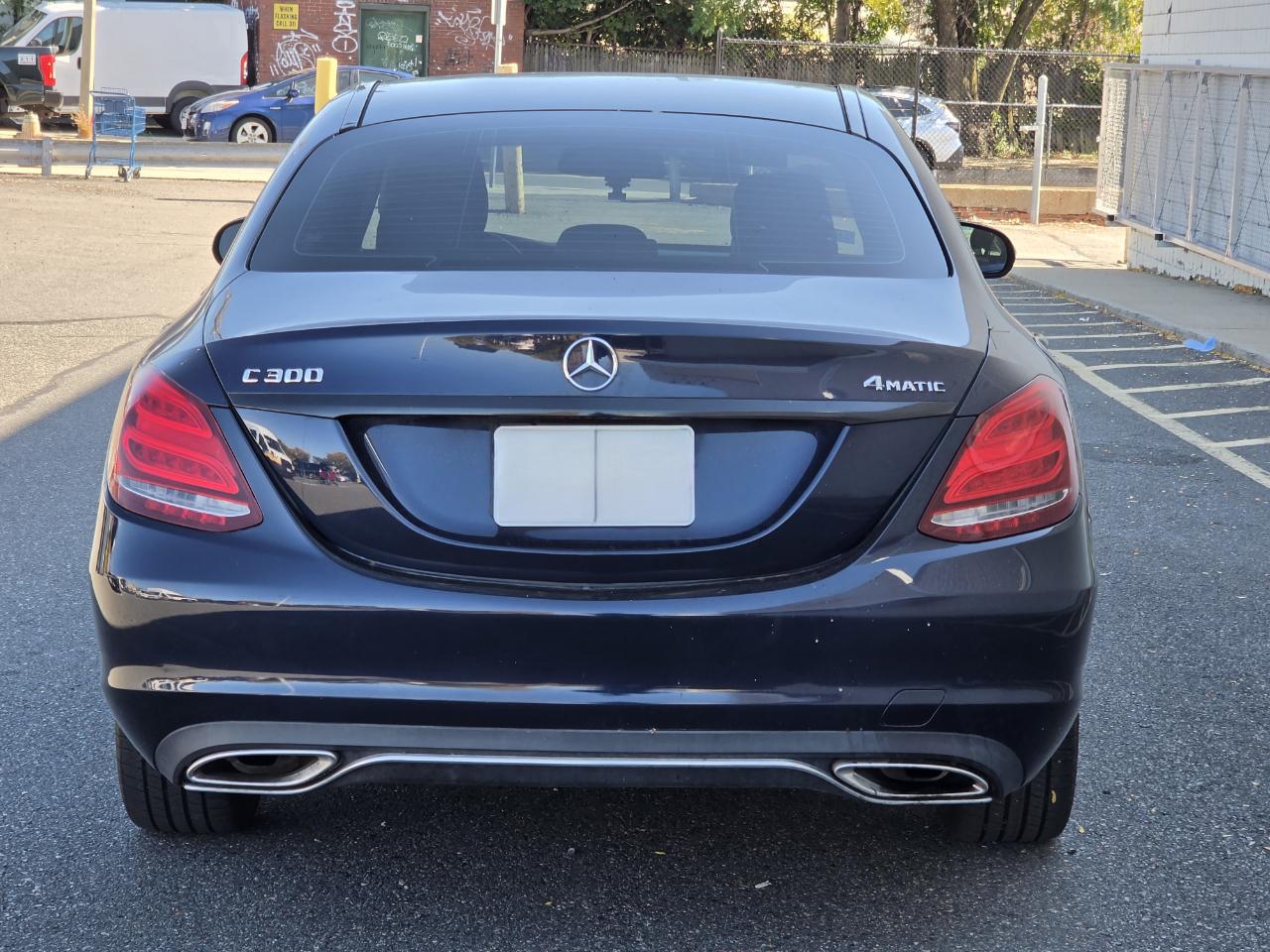 Mercedes-Benz C-Class 4dr Sdn C 300 4MATIC 2015