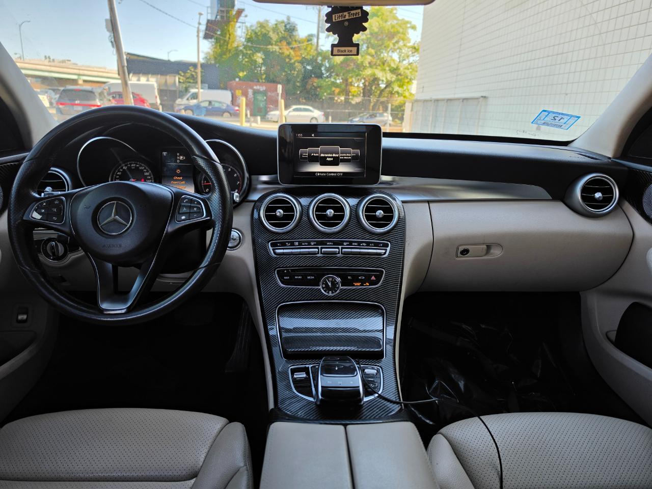 Mercedes-Benz C-Class 4dr Sdn C 300 4MATIC 2015