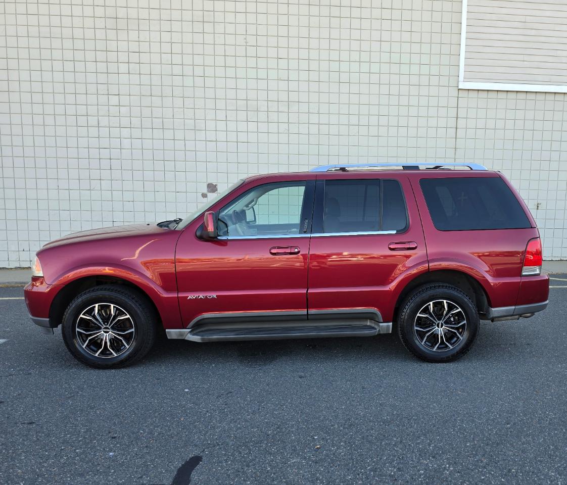 Lincoln Aviator 4dr AWD Ultimate 2004