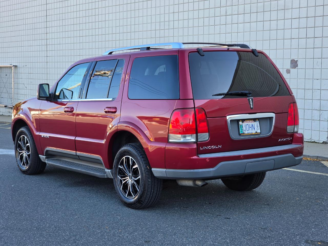 Lincoln Aviator 4dr AWD Ultimate 2004