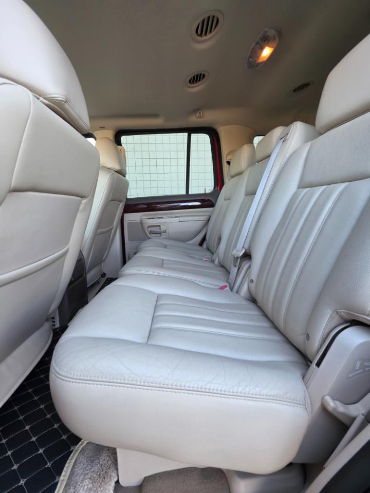 Lincoln Aviator 4dr AWD Ultimate 2004