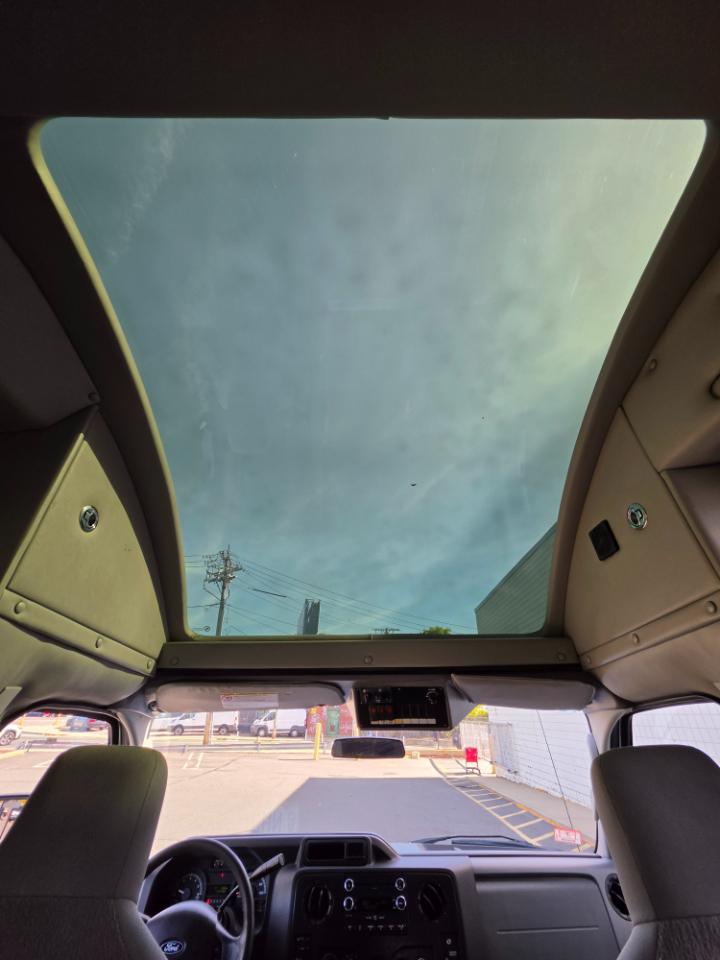 Ford E-Series Cutaway E-350 SRW 138" WB 2019