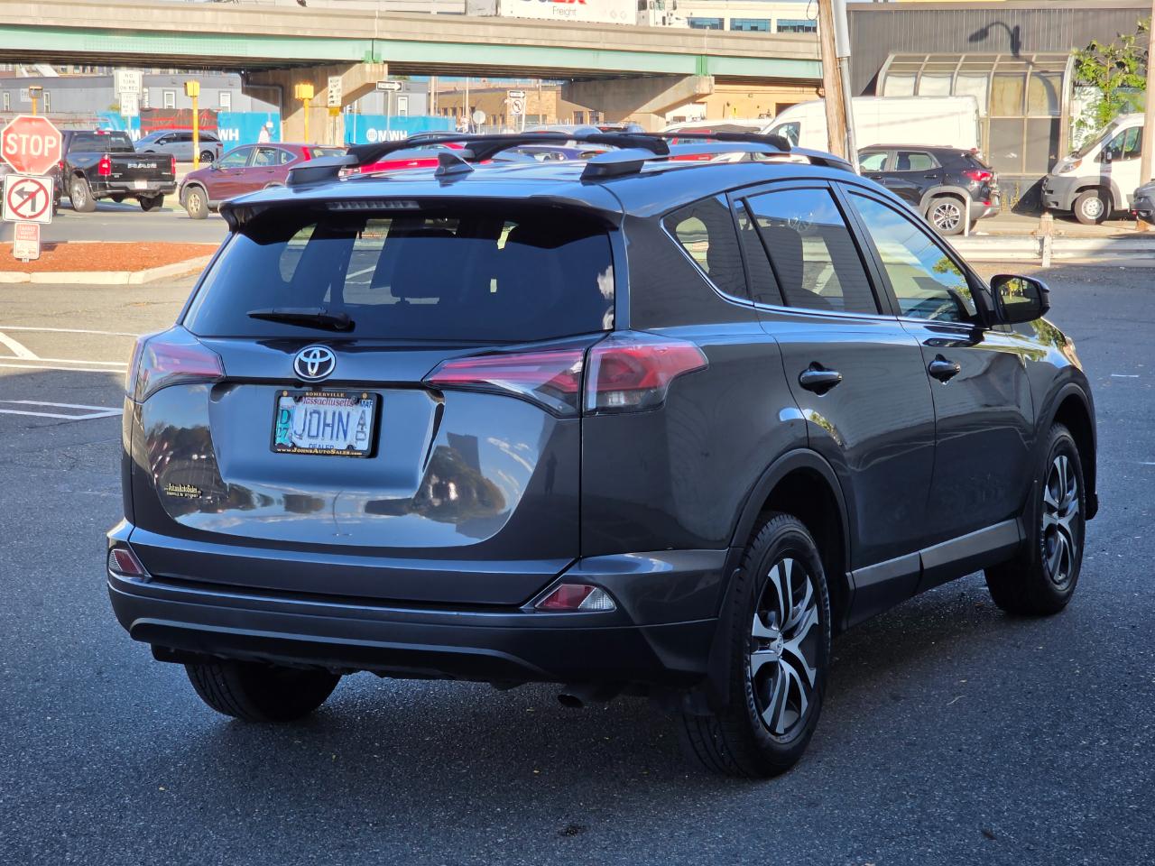 Toyota RAV4 AWD 4dr LE (Natl) 2016