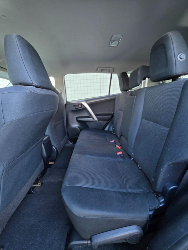 Toyota RAV4 AWD 4dr LE (Natl) 2016