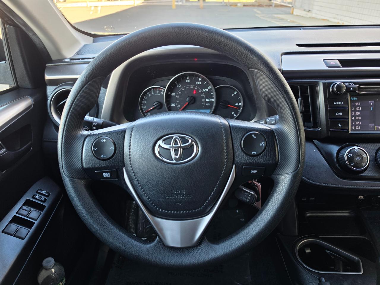 Toyota RAV4 AWD 4dr LE (Natl) 2016